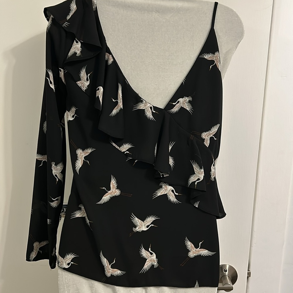 One Shouldered Ruffled Blouse - Picture 5 of 8